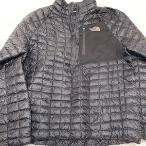 NORTH FACE puffer jacket
